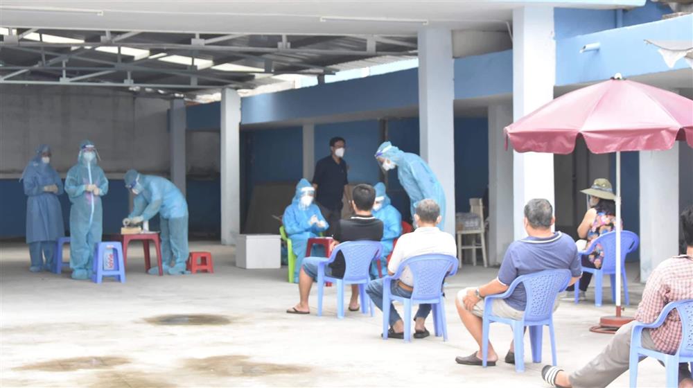 TP. Hồ Chí Minh sớm cách ly F0 tại nhà nhằm giảm quá tải cho bệnh viện